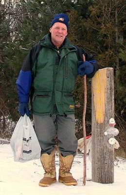 A Trail Traveller - Jim Nesbitt - with his bag of litter